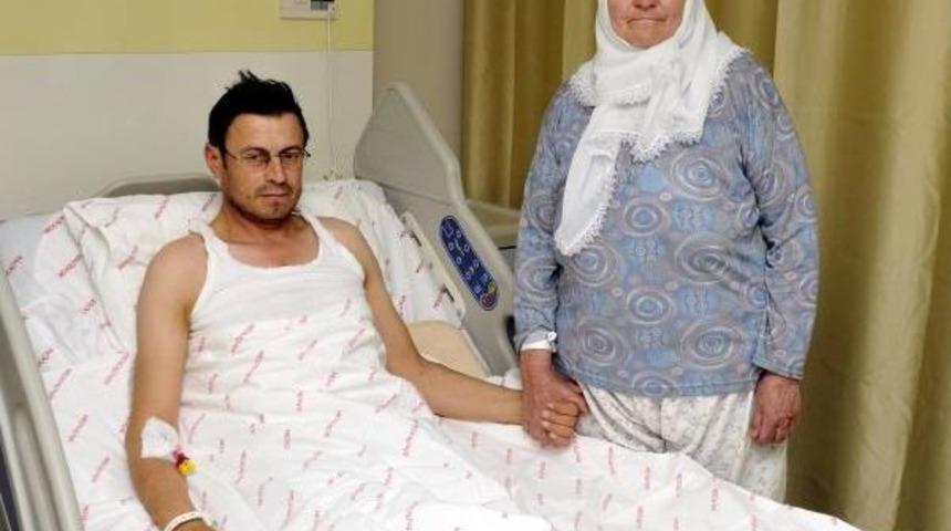 Oğluna Yeni Yıl Hediyesi Böbreği