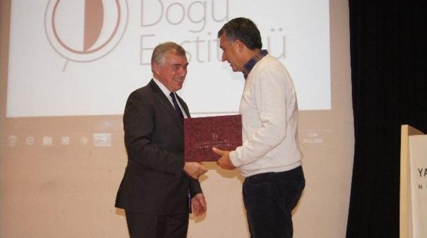 &Uuml;nal &Ccedil;evik&ouml;z: &rsquo;lozan Ve Montreux Antlaşmaları Tartışmaya A&ccedil;ılmamalıdır&rsquo;