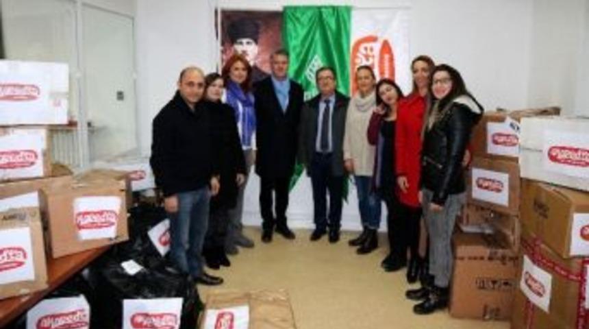 Yaşları K&uuml;&ccedil;&uuml;k Y&uuml;rekleri B&uuml;y&uuml;k