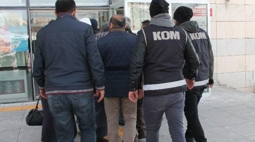 Elazığ&rsquo;da Bylock Kullanan 15 Polis Adliyeye Sevk Edildi