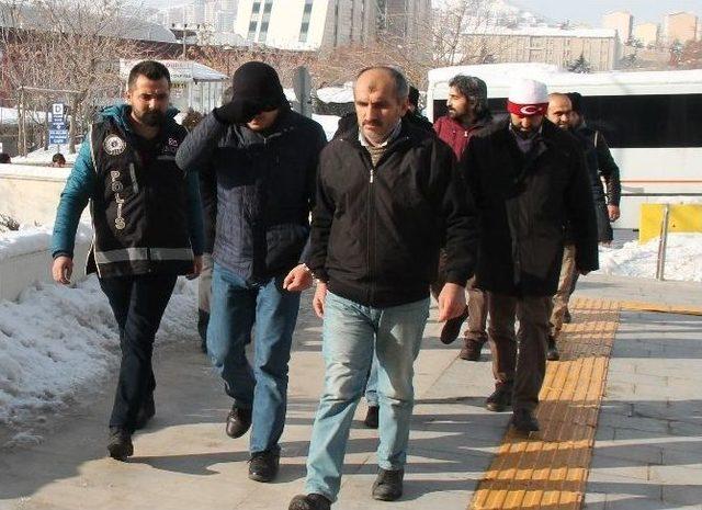 Elazığ’da Bylock Kullanan 15 Polis Adliyeye Sevk Edildi