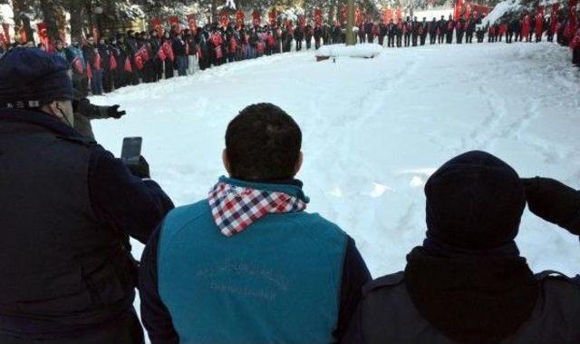 İzcilerden Şehitlik Ziyareti