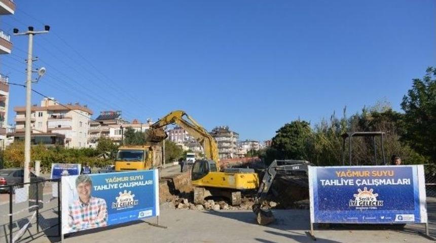 Serik Kız Deresi&rsquo;nde İkinci Etap &Ccedil;alışmaları Başladı