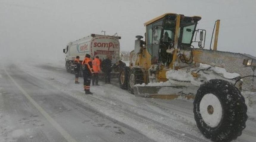 Afad Mahsur Kalan Ara&ccedil;ları Kurtardı