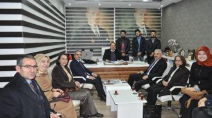 Kyk&rsquo;dan Halep&rsquo;e Destek