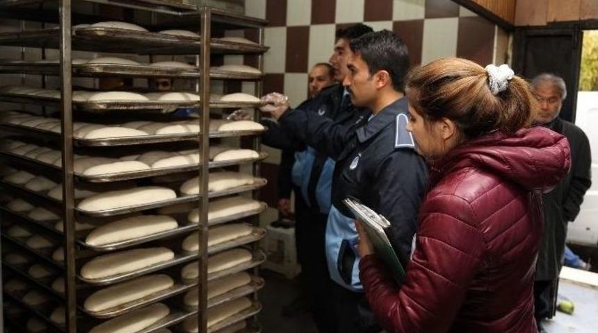 Erdemli&rsquo;de Halk Sağlığını Tehdit Eden İşletmeler Kapatılacak