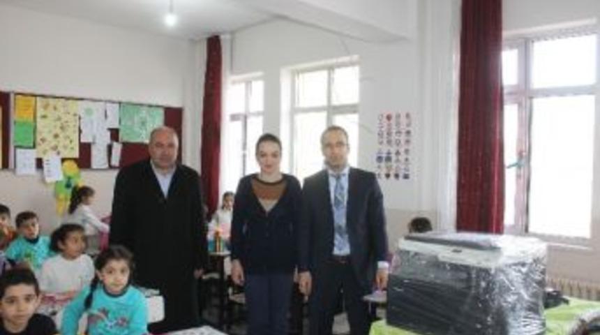 &Ouml;ğrenci Velisinden Eğitime Destek