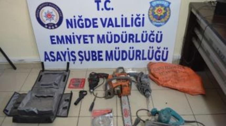 İnşaat Malzemesi &Ccedil;alan 2 Kişi Yakalandı