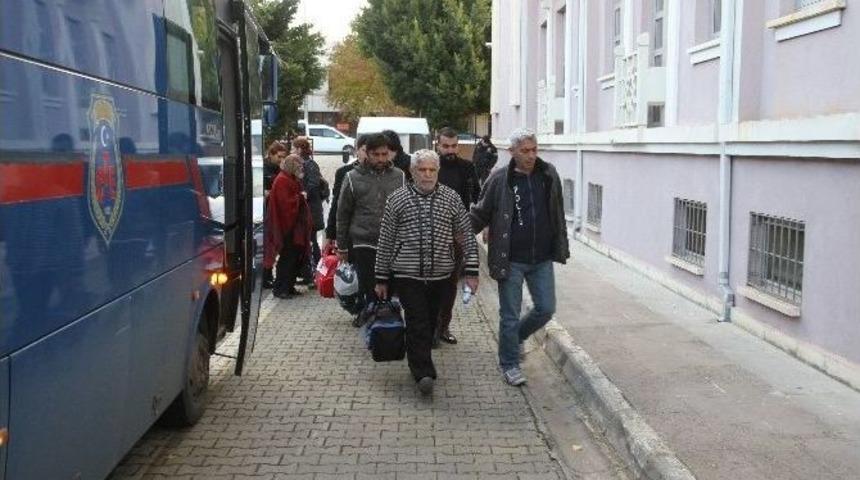Seydikemer&rsquo;de 6 &Ouml;ğretmen Fet&ouml;&rsquo;den Tutuklandı