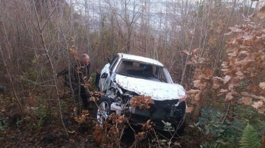 Kastamonu&rsquo;da U&ccedil;uruma Yuvarlanmış L&uuml;ks Cip Bulundu