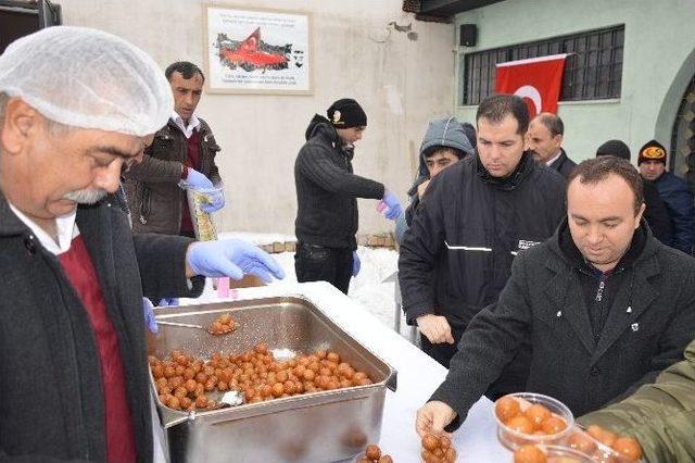 Eti Maden Kırka Bor İşletmesi Camisinde Şehitler İçin Mevlit Okutuldu, Lokma Tatlısı Dağıtıldı