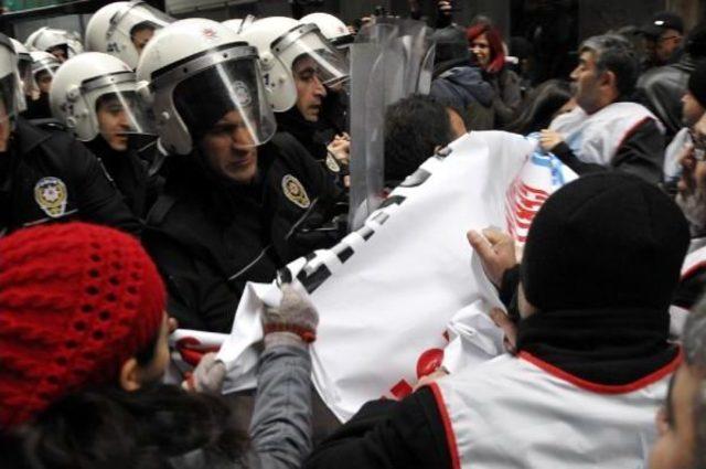 Ankara'ya Yürüyen Kesk Üyeleri Ile Polis Arasında Arbede Çıktı