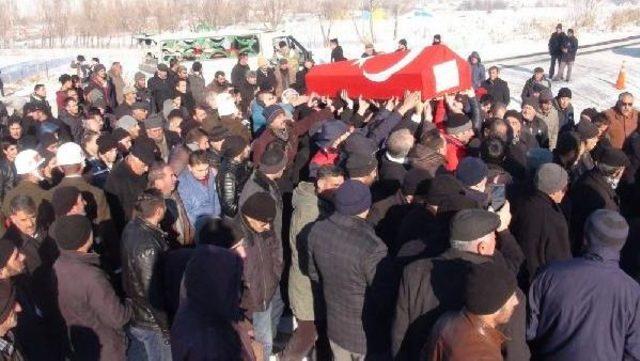 Şehit Astsubay, Kars'ta Gözyaşlarıyla Uğurladı