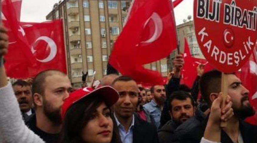 Mardin'de Ter&ouml;r&uuml; Protesto Mitingi