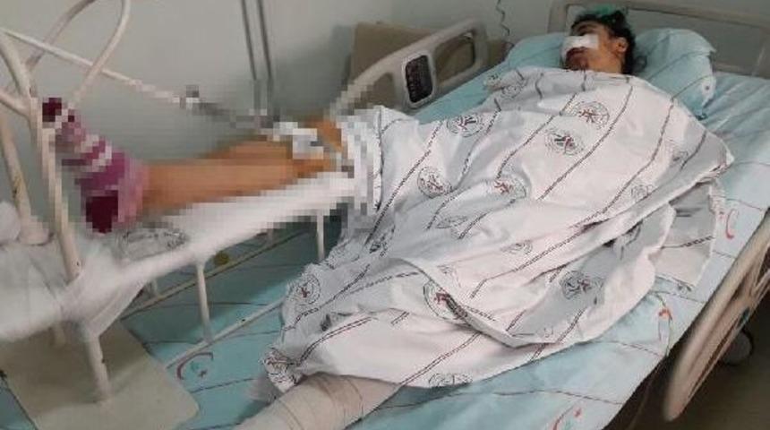 Liseli Elif, Okula Giderken &Ccedil;&ouml;ken Duvarın Altında Kaldı (3)