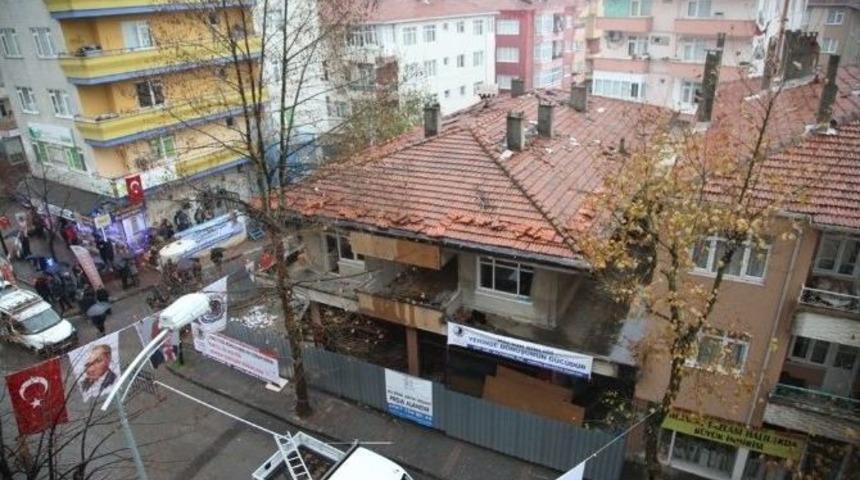 Kartal&rsquo;da D&ouml;n&uuml;ş&uuml;m Devam Ediyor