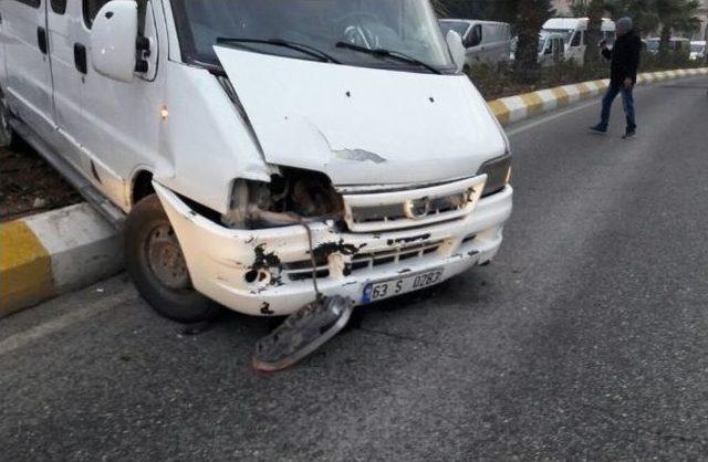 Şanlıurfa’da Zincirleme Trafik Kazası: 2 Yaralı