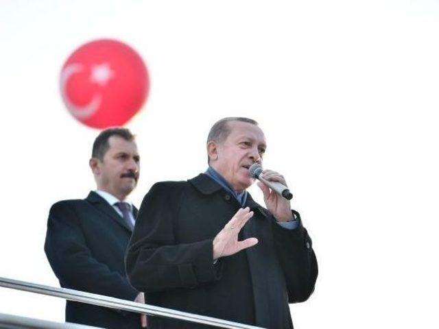 Erdoğan: Türkiye'yi Dünyanın Ilk 10 Ekonomisinden Biri Haline Getirmekte Kararlıyız (2)