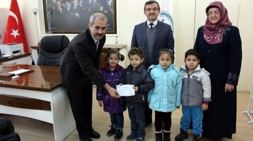 Minik &Ouml;ğrencilerden Halep İ&ccedil;in Duygulandıran Yardım Kampanyası