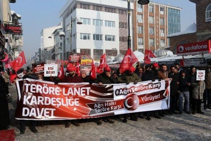 Eksi 25 Derecede ‘teröre Lanet’ Yürüyüşü G2