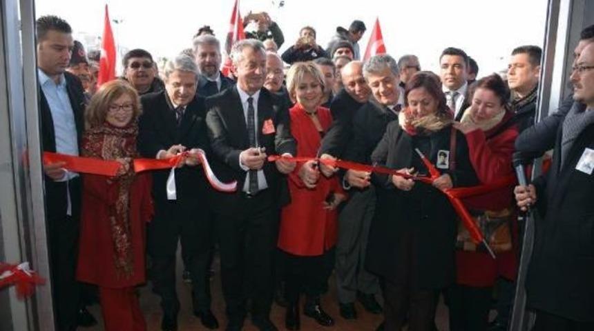 Devrim Şehidi Kubilay Bu Yıl Menemen'de Iki T&ouml;renle Anıldı (2)