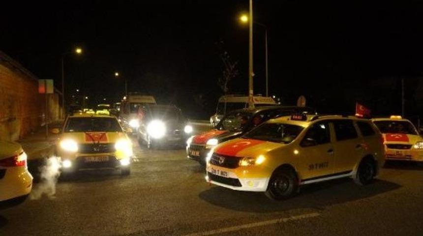 Şehit Astsubay &Ouml;z&uuml;pek'i, Kırklareli'de 20 Bin Kişi Uğurladı (2)