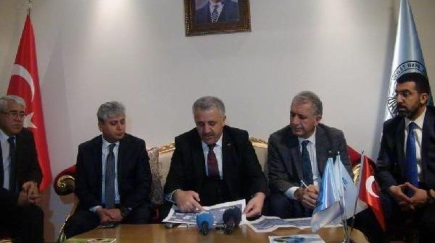 Bakan Arslan: Avrasya T&uuml;neli'nde Selfie &Ccedil;ekip Trafiği Tehlikeye Sokuyorlar