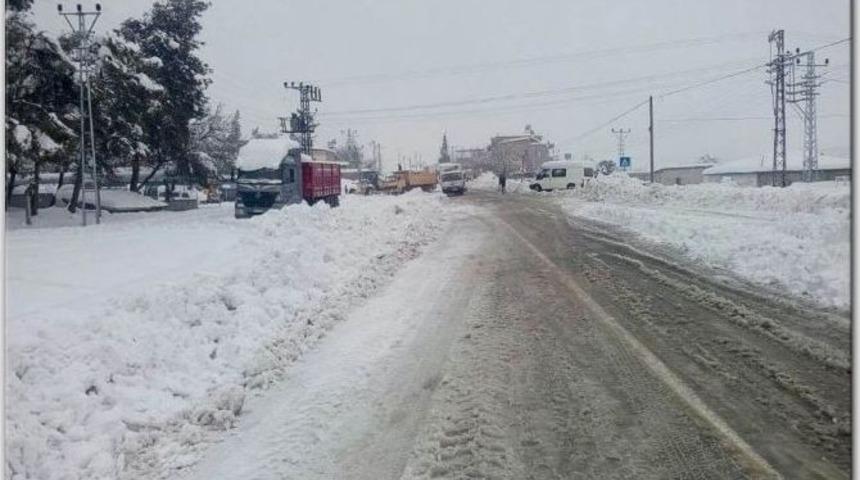 Kilis&rsquo;te Kapalı K&ouml;y Yolu Kalmadı