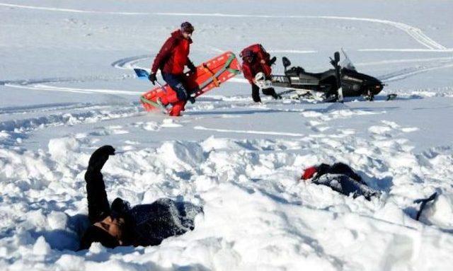 Van'da Umke'den Çığ Tatbikatı