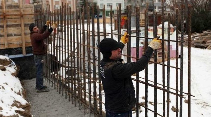 Yenimahalle&rsquo;de Eğitime Yatırım Devam Ediyor