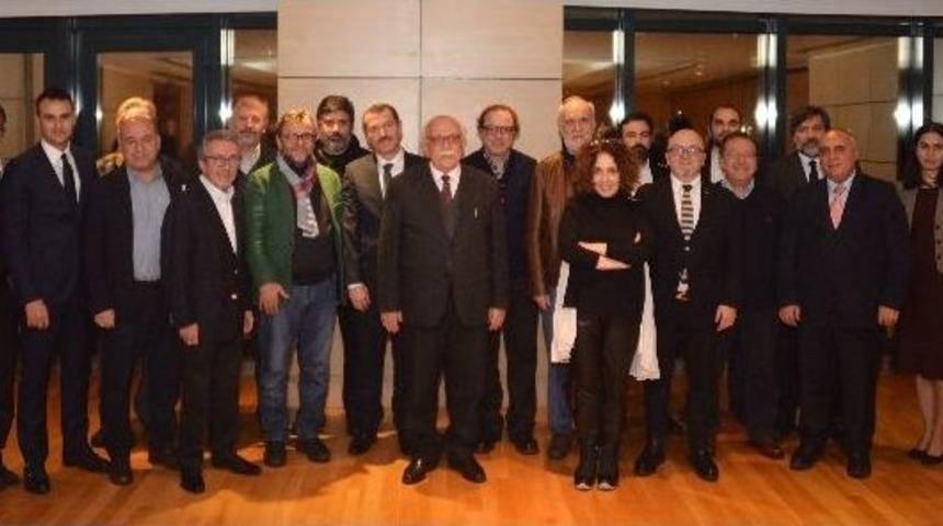 Bakan Avcı, Film Yapımcılarıyla Bir Araya Geldi