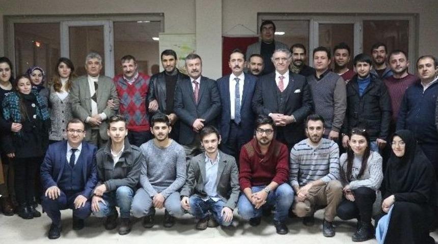 G&uuml;neş Vakfı&rsquo;nda &ldquo;orta Asya&rsquo;dan Anadolu&rsquo;ya Oğuz Boylarının Taşıdıkları İzler&rdquo; Konferansı