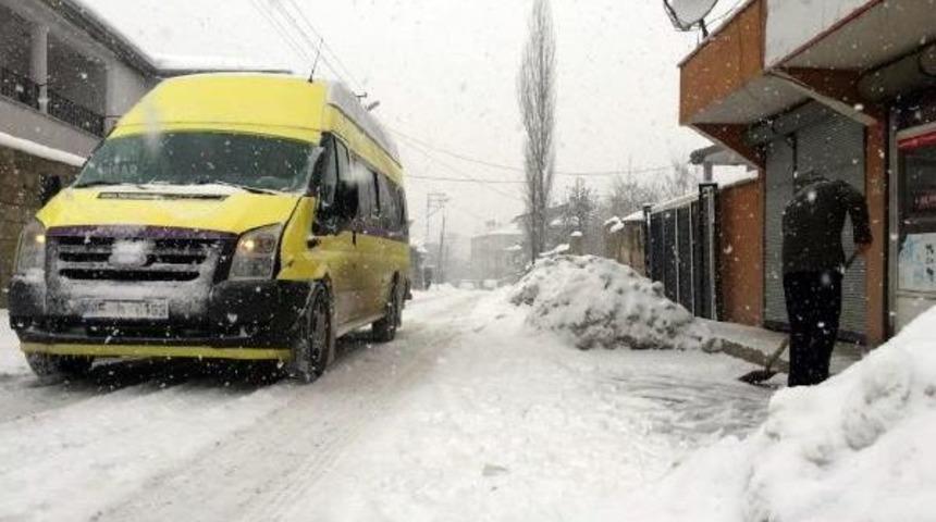 Van'da Yoğun Kar Yağışı