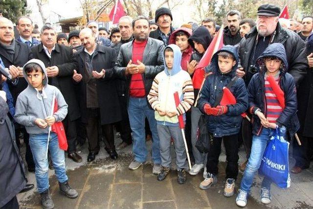 Adıyaman Kahta’da Teröre Lanet Yürüyüşü