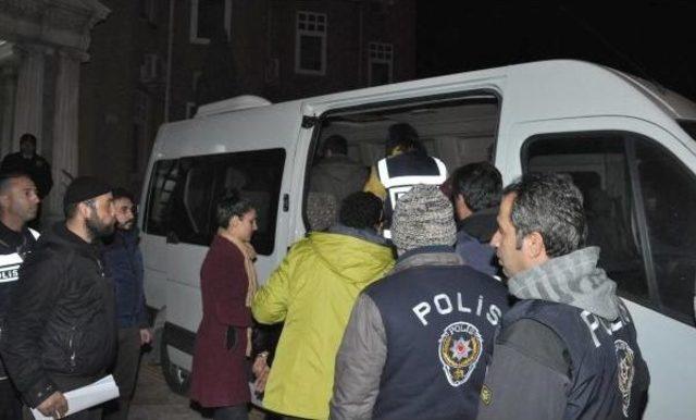 Didim'de Pkk Operasyonunda 8 Tutuklama