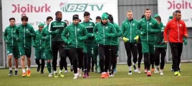 Bursaspor'da Gençlerbirliği Hazırlıkları Sürüyor