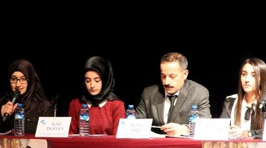 &Ouml;ğrencilerden Darbe Paneli