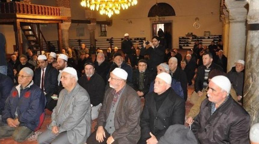 Karesi&rsquo;de "şehitleri Anma Kur&rsquo;an Ziyafeti" Programı