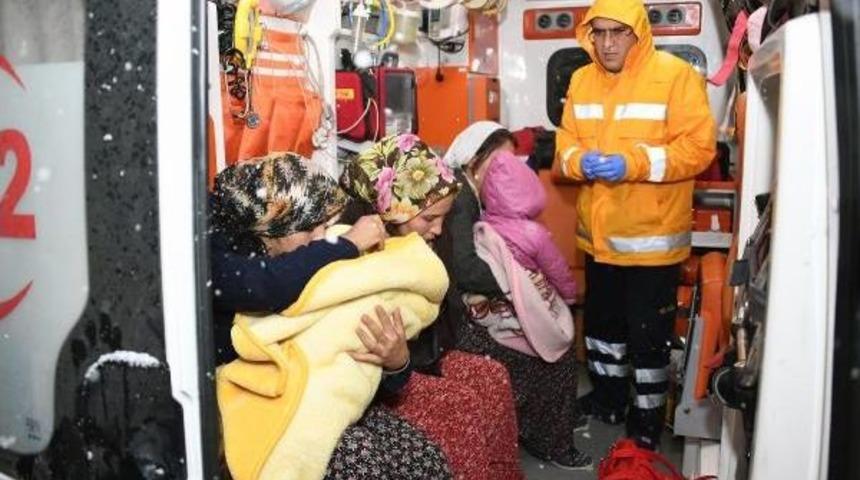 Mersin'de Kar Yüksek Kesimlerde Hayatı Felç Etti