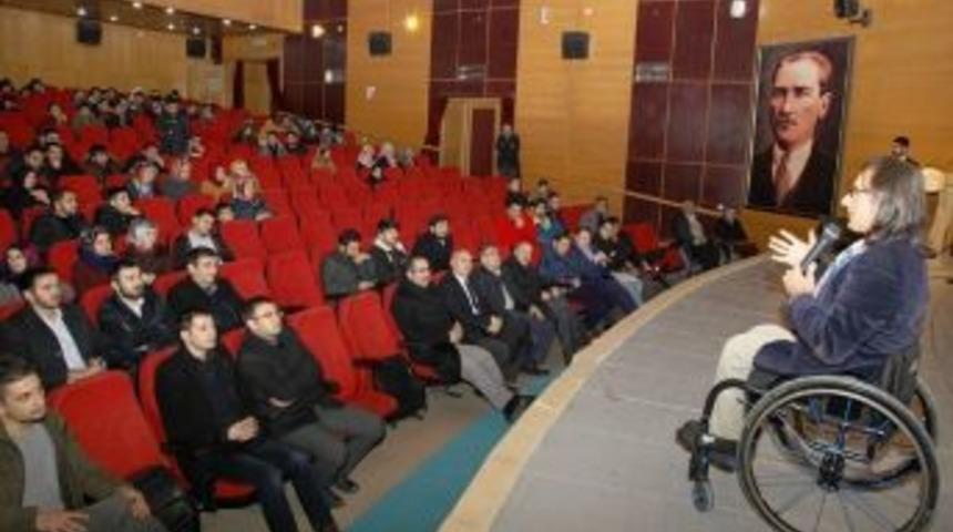 Hakkari&rsquo;de &ldquo;engellilerle Birlikte Yaşama K&uuml;lt&uuml;r&uuml;&rdquo; Konferansı