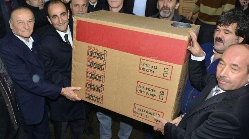 İhtiya&ccedil; Sahiplerini Isıtan Yardım