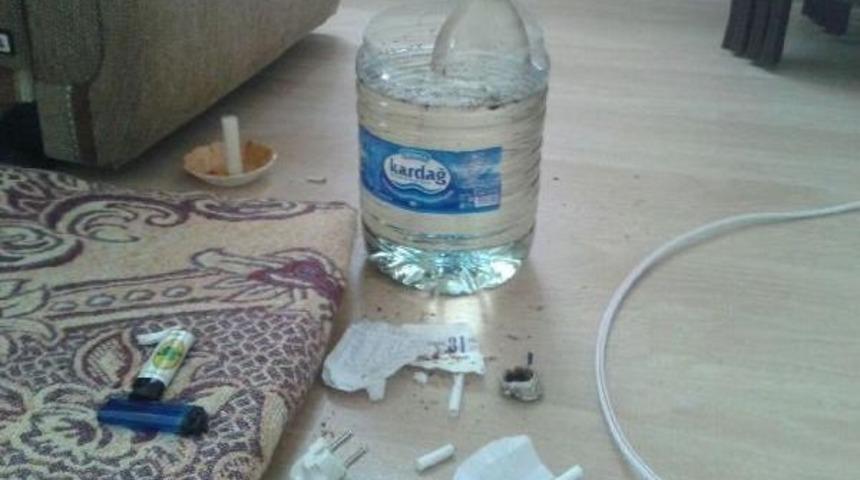 Girdiği Evde Uyuşturucu Kullanıp, Televizyonu &Ccedil;aldı
