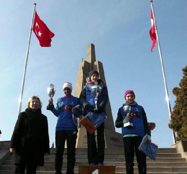 İzmir'de Kubilay Anısına Koşu