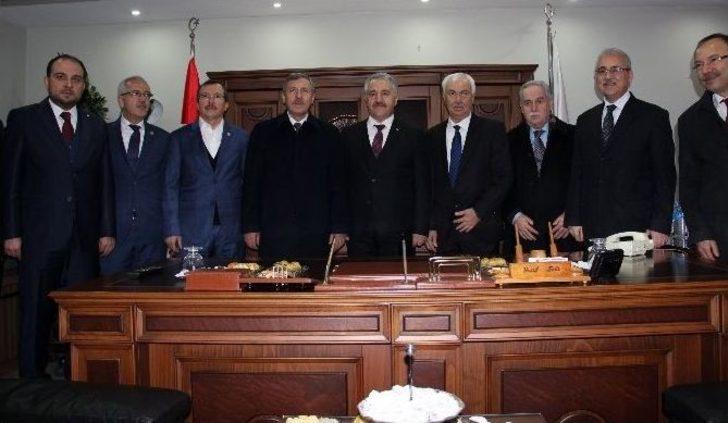 65 Yaş Üstü Ücretsiz Taşımacılığına Yeni Düzenleme G3