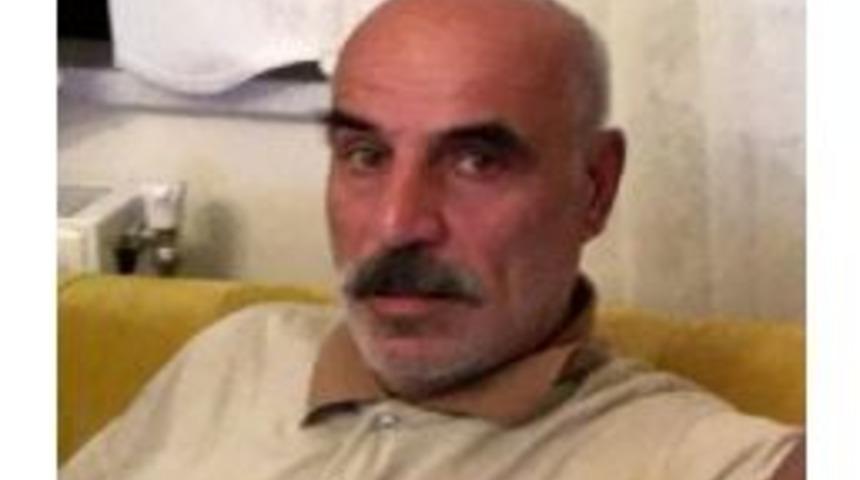 İki Kardeşi Gibi Intihar Etti