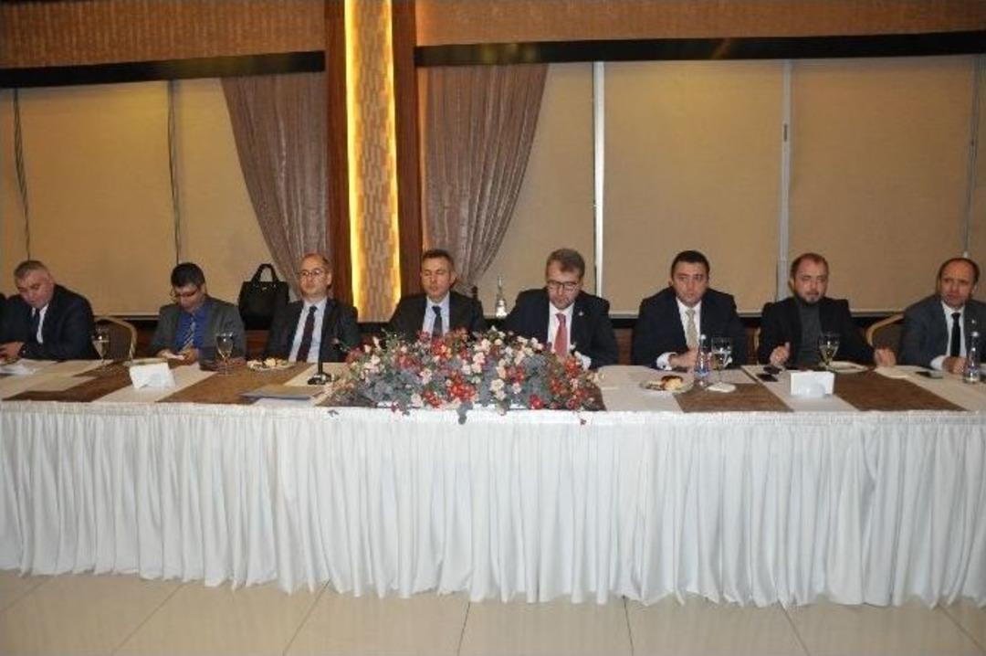 Boz&uuml;y&uuml;k&rsquo;te Kamu, Sanayi Ve &Uuml;niversite İşbirliği