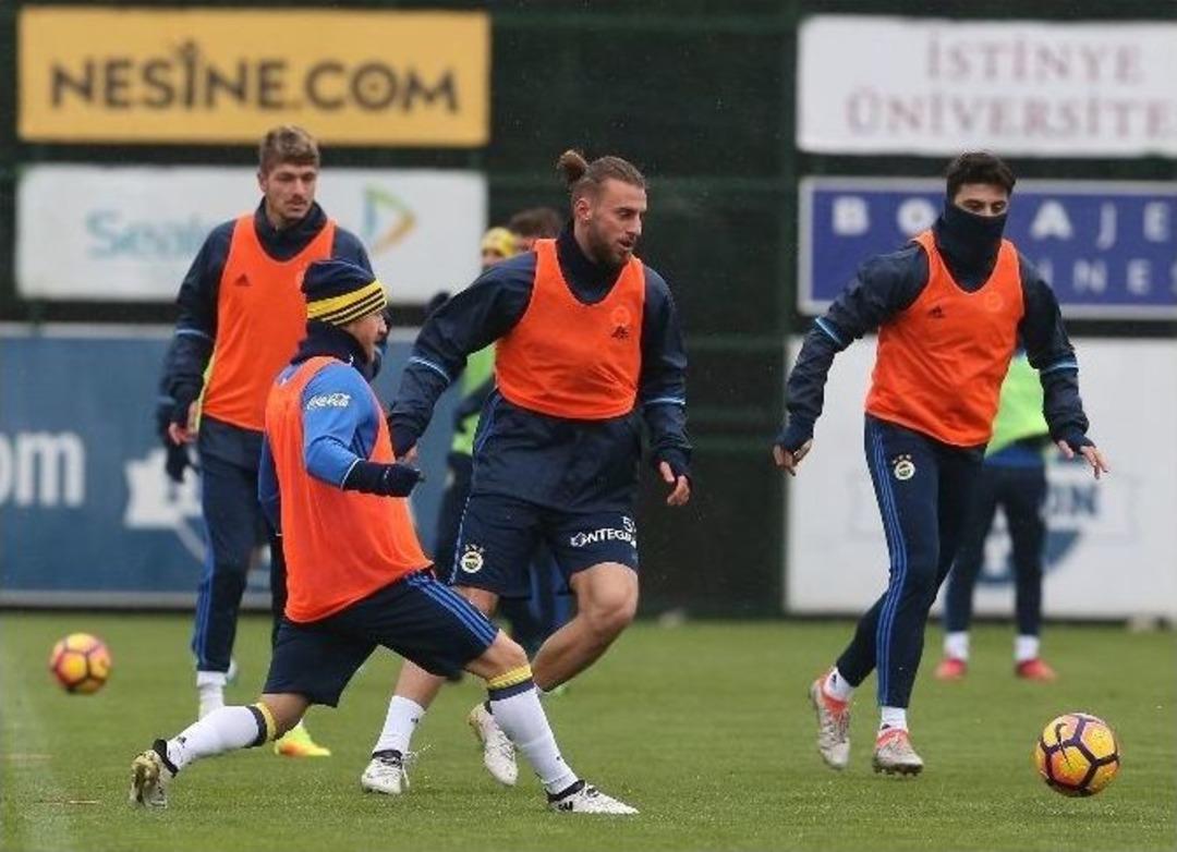 Fenerbah&ccedil;e, Trabzonspor Ma&ccedil;ı Hazırlıklarına Başladı
