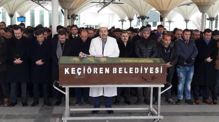 Ak Parti &Ccedil;ankaya İl&ccedil;e Y&ouml;netim Kurulu &Uuml;yesi Bulut, Son Yolculuğuna Uğurlandı