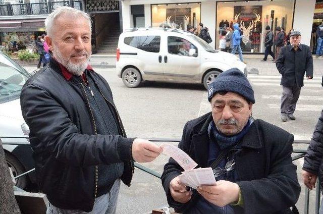 Milli Piyango Biletlerine Vatandaşlardan Büyük İlgi