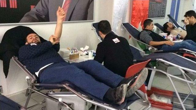 Ak Parti İl Başkanlığından Kızılay&rsquo;a Kan Bağışı Desteği 1